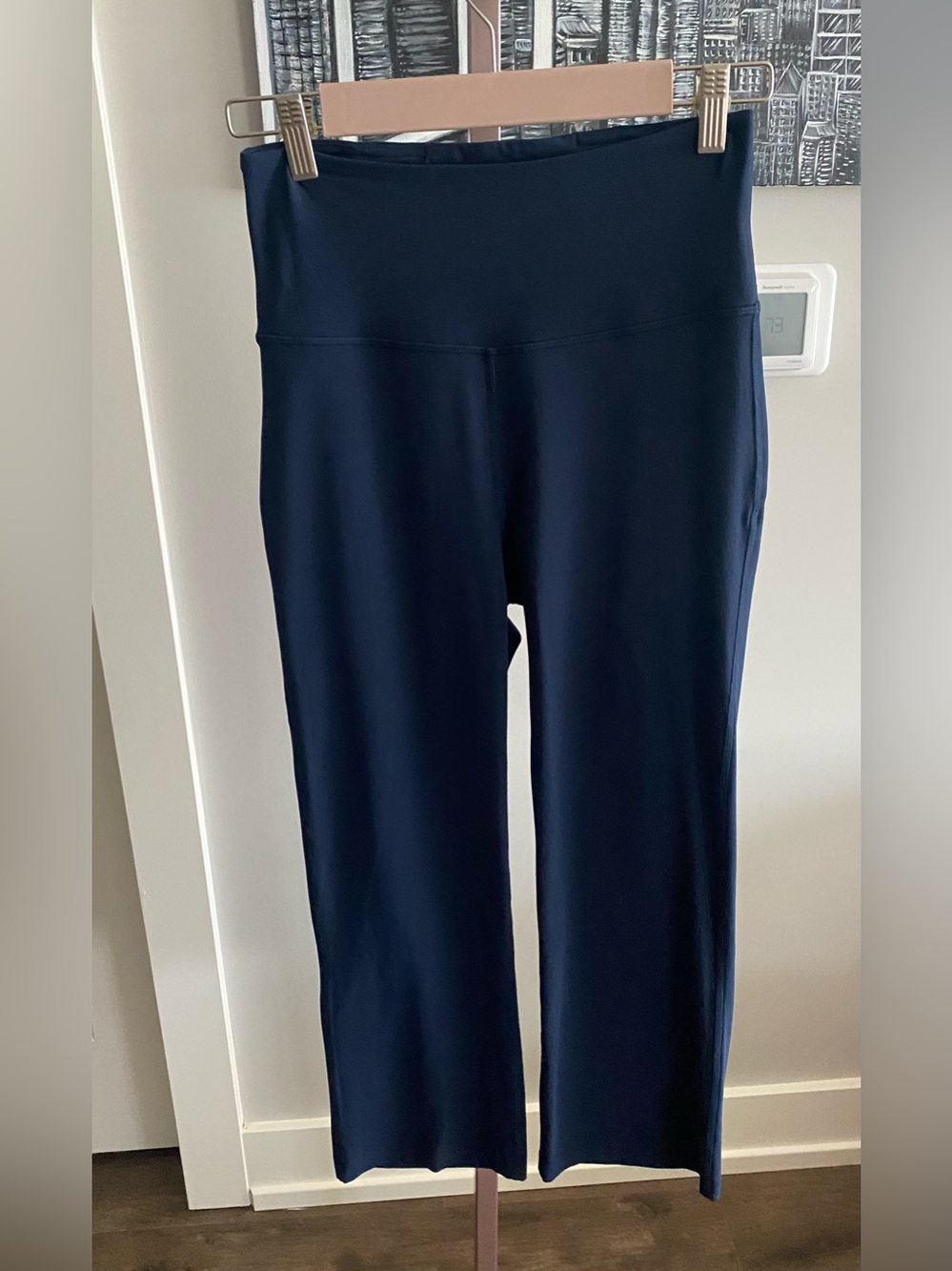 Lululemon Groove Super-High-Rise Crop Leggings  23" True Navy 6
